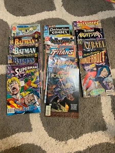 DC Comics Lot Of 14 Batman Thunderbolt Batgirl Night star Modern Era C1 - Picture 1 of 7