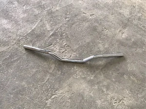 MANUBRIO MOTO CROMATO MOTO NAKED E SCRAMBLER  PIEGA BASSA JGJ -1 NUOVISSIMO!! - Foto 1 di 11