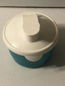 Tupperware Divided Baby Formula Feeder  Container 3 Sections Aqua White 3552 - Picture 1 of 2