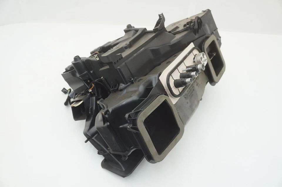 交流电加热器空调盒 原始设备制造商 64116918874 劳斯莱斯 Phantom Vii 2006 — 第 1/4 张图片