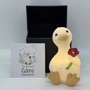 LED-Geschenkset Gans Berta inkl. Grußkarte in Geschenkbox - Dekofigur - NEU✅ - Bild 1 von 11