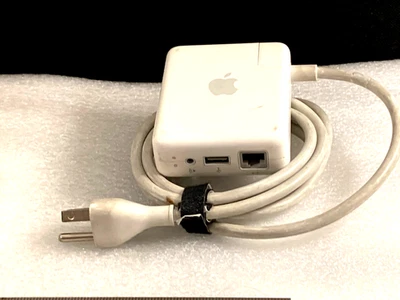 Базовая станция Apple Airport Express — МОДЕЛЬ NO A1084 - Изображение 1 из 4