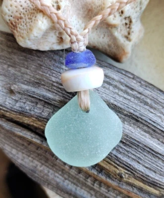 Collar de vidrio marino hombres mujeres trenza tendón Hawaii espuma de mar escarchado pastel playa adolescente Foto 1 de 4