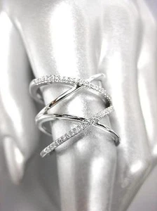 CHIC & UNIQUE Thin 18kt White Gold Plated CZ Crystals Double X Wide Ring - Picture 1 of 5