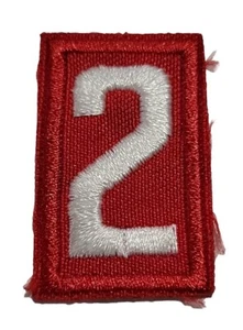 Boy Scout BSA Troop Pack Number # 2 Patch Red White Embroidered - 1613 - Bild 1 von 2
