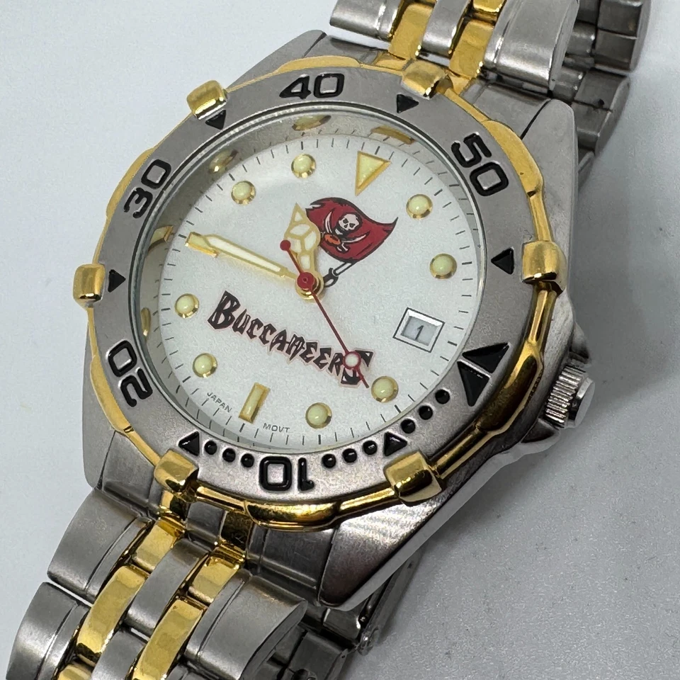 LogoArt Reloj Cuarzo Bucaneros Hombre Doble Tono Bisel Giratorio Batería Nueva 7.75" Foto 1 de 4