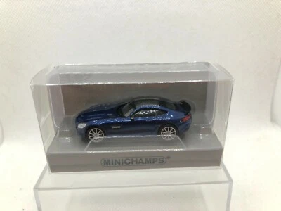 MINICHAMPS 1:87 Mercedes AMG GTS 2015 Blue Metallic - Image 1 of 4