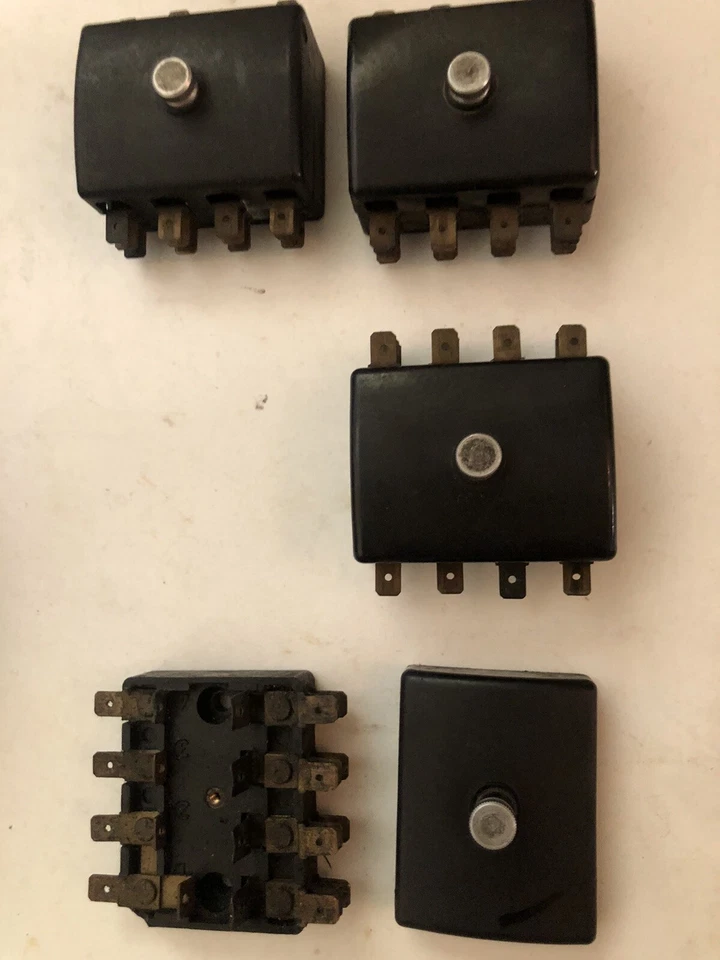 Caja de fusibles Volvo 1800 Foto 1 de 1