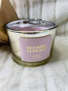 Nuovo Avon Frosted Currant 3 stoppino candela 11 oz candela di soia bianca - Foto 1 di 6