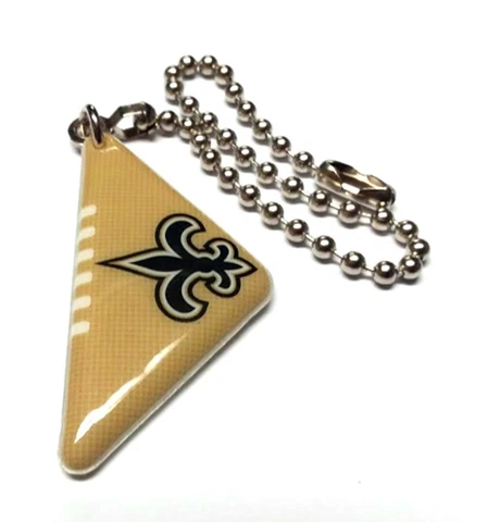NEW ORLEANS SAINTS LIGHT PULL NFL SOFT PADDED BALL TWO SIDED 6" CHAIN CONNECT Cover