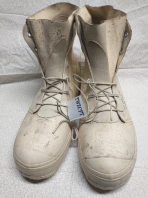 BOTAS MICKEY MOUSE BUNNY 14 REGULARES NUEVAS Blancas generalmente se ajusta a la talla 15 zapato Foto 1 de 4