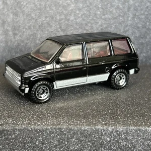 Matchbox 1984 Black Dodge Caravan With Sliding Door Die Cast Toy 1983 1:60 R279 - Bild 1 von 7