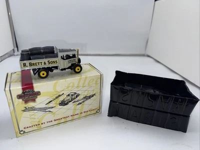 Matchbox Collectibles YAS12-M 1922 Foden Steam Wagon - Brett & Sons  - Image 1 of 4