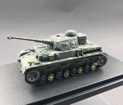 Pz.IV Ausf.F2 - acciaio corazzato 88004 1:72 modello finito Wehrmacht WW2 - Immagine 1 di 4
