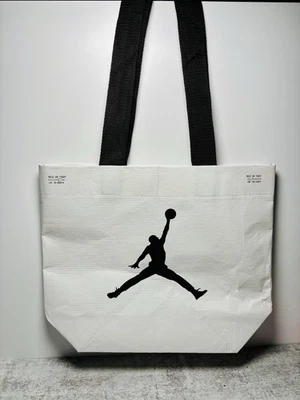 Michael Jordan/WORLD OF FLIGHT TOKYO SHIBUYA/Bolsa Tote Limitada/Tamanho M/Bolsa MJ Rara - Imagem 1 de 4