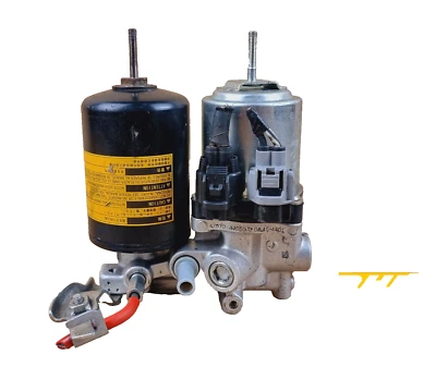 OEM Toyota Prius Gen 3 ABS Brake Booster Pump Actuator 2010–2015 | Genuine OEM - Image 1 of 4
