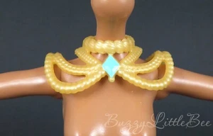 Monster High Doll G3 Cleo de Nile Scary Sweet Birthday Light Gold Necklace - Picture 1 of 4