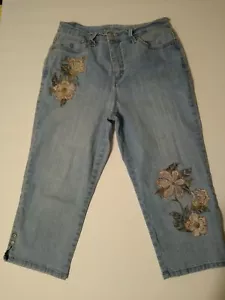 Gloria Vanderbilt Petite Jeans Floral Design 8P - Picture 1 of 9