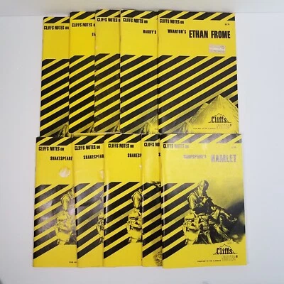 Vintage Lot Of 10 Cliffs Notes Shakespeare Charles Dickens Idylls of The King - Image 1 of 4