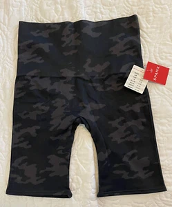 Pantalones cortos de bicicleta SPANX Look at me Now sin costuras negros camuflados talla grande LEER talla - Imagen 1 de 10