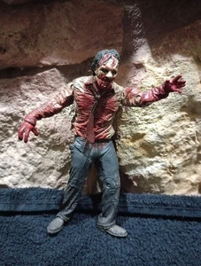 FIGURA DE ACCIÓN MCFARLANE 5" AMC THE WALKING DEAD SERIE DE TV 1 ZOMBIE BITER ZOMBIE - Imagen 1 de 3