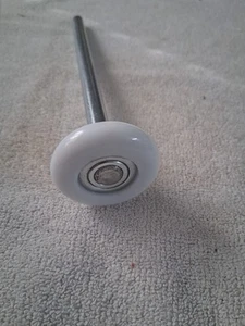 Rodillo de puerta de garaje de nailon sellado de precisión de 1,75" de alta resistencia 6200Z vástago de 7" - Imagen 1 de 5