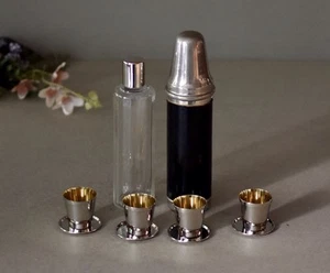 Antique Pocket Bottle in Leather Four Cups Retro Flask Hunting Gift - Picture 1 of 5