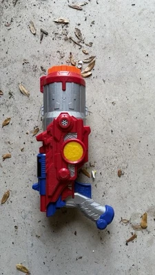 Pistola de dardos Hasbro Nerf Transformers Optimus Prime Cyber Blaster 2011 luces sonidos Foto 1 de 3