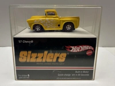 Camión Chevy Hot Wheels Sizzlers 2007 amarillo '57 - raro - nuevo en caja - Redlines Foto 1 de 4