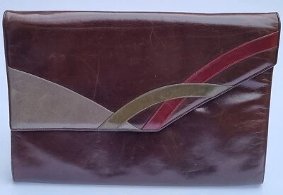 A Fabulous Vintage 1970s Bally Brown Leather Envelope Clutch. - Image 1 of 4