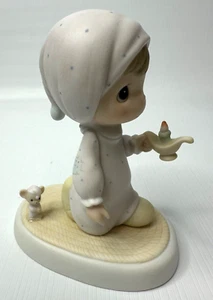 Precious Moments Jesus Is The Light That Shines Enesco 1983 Porzellan Figur - Bild 1 von 7