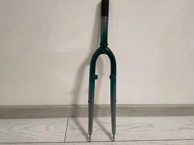 Touring Bicycle Fork 700c V-Brake Trekking Cyclocross  City Bike 1"-1/8 NEW - Image 1 of 4