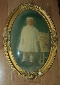 Vintage Convex Bubble Glass Portrait Of  Child With Doll VICTORIAN Hand Colored - Picture 1 of 9