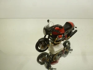 STARLINE MODELS 99009 MOTO GUZZI V11 SPORT MOTORCYCLE -1:24?- GOOD - 263 - Imagen 1 de 6