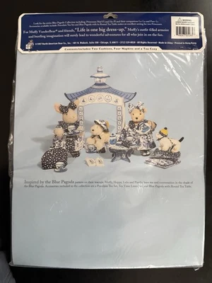 NABCO 1997 the Blue Pagoda Outfit Muffy Vanderbear, All the Tea in China - Image 1 of 4