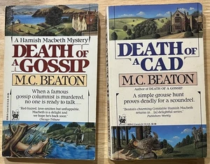 Lot of 2 M.C. Beaton: Death of a Gossip ~ Death of a Cad (Hamish Macbeth) PB - Picture 1 of 2