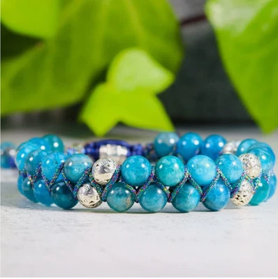 Pulsera de mujer con cuentas de 6 mm de apatita azul hecha a mano para mujer regalos para ella Foto 1 de 4