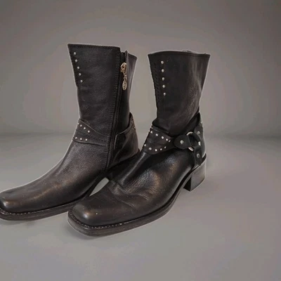Women's Harley Davidson Black Embossed Leather Studded Boots Square Toe Sz 7.5 - Image 1 of 4