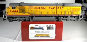 LOCOMOTORA BROARDWAY LIMITED HO C30-7 CON SONIDO PARAGON 2 Y DCC UNION PACIFIC 2455 - Imagen 1 de 4