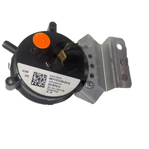 Goodman Amana MPL Furnace Air Pressure Switch 9371VO-HS-0015 20197310 -0.60 PF - Picture 1 of 2