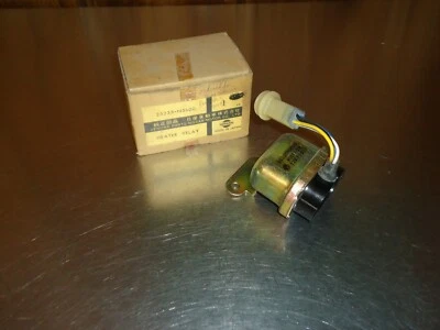 New NOS Genuine Nissan Heater Choke Relay 25235-N5600 Fits Datsun 610 620 710 - Image 1 of 4