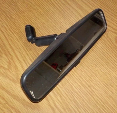 Espejo retrovisor Ford Explorer 1998 con atenuación manual - negro Foto 1 de 3