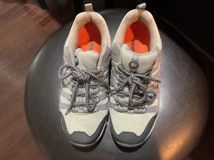 Women's Merrell Pewter Peppermint Atheletic/ Hiking Shoes Size 7 - Picture 1 of 6
