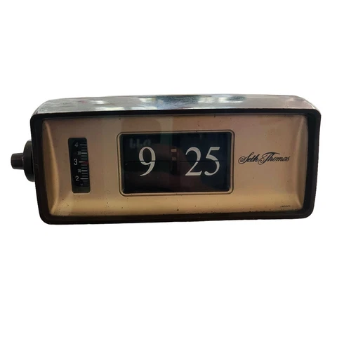 VTG SETH THOMAS BROWN FLIP NUMBER Speed Read ALARM CLOCK 828 Japan MCM Cover
