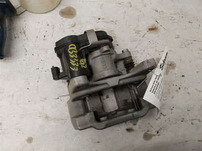 Passenger Right Rear Cadillac XT4       2024 Caliper 2871130 - Image 1 of 4