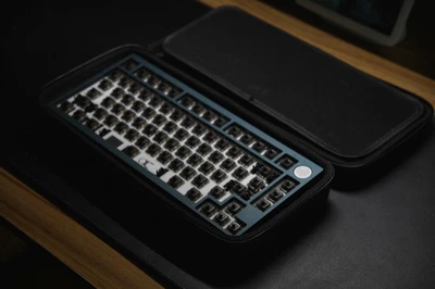 Custom Mechanical Keyboard (Smooth Typing, Super Thocky & Poppy!) READ DESC! - Image 1 of 4