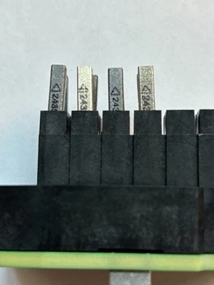 Cepillos de señal Siemens 10415047 nuevos OEM Foto 1 de 2