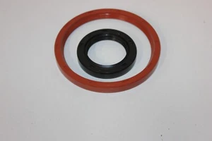 CUBIERTA DE DISTRIBUCIÓN DELANTERA Y SELLOS DE ACEITE DEL CIGÜEÑAL TRASERO MOTOR MGB 1.8 1962 - 1980 - Imagen 1 de 1