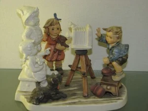 Goebel Hummel Fotografen Figur Nr. 2100 Limited Edition - Picture 1 of 1