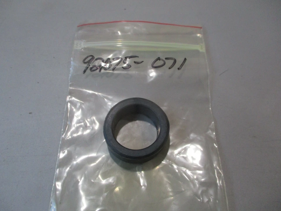 NOS Kawasaki OEM Rubber Fork Damper 1971 MT1 1974-1975 MT1C MT1B 92075-071 - Image 1 of 1